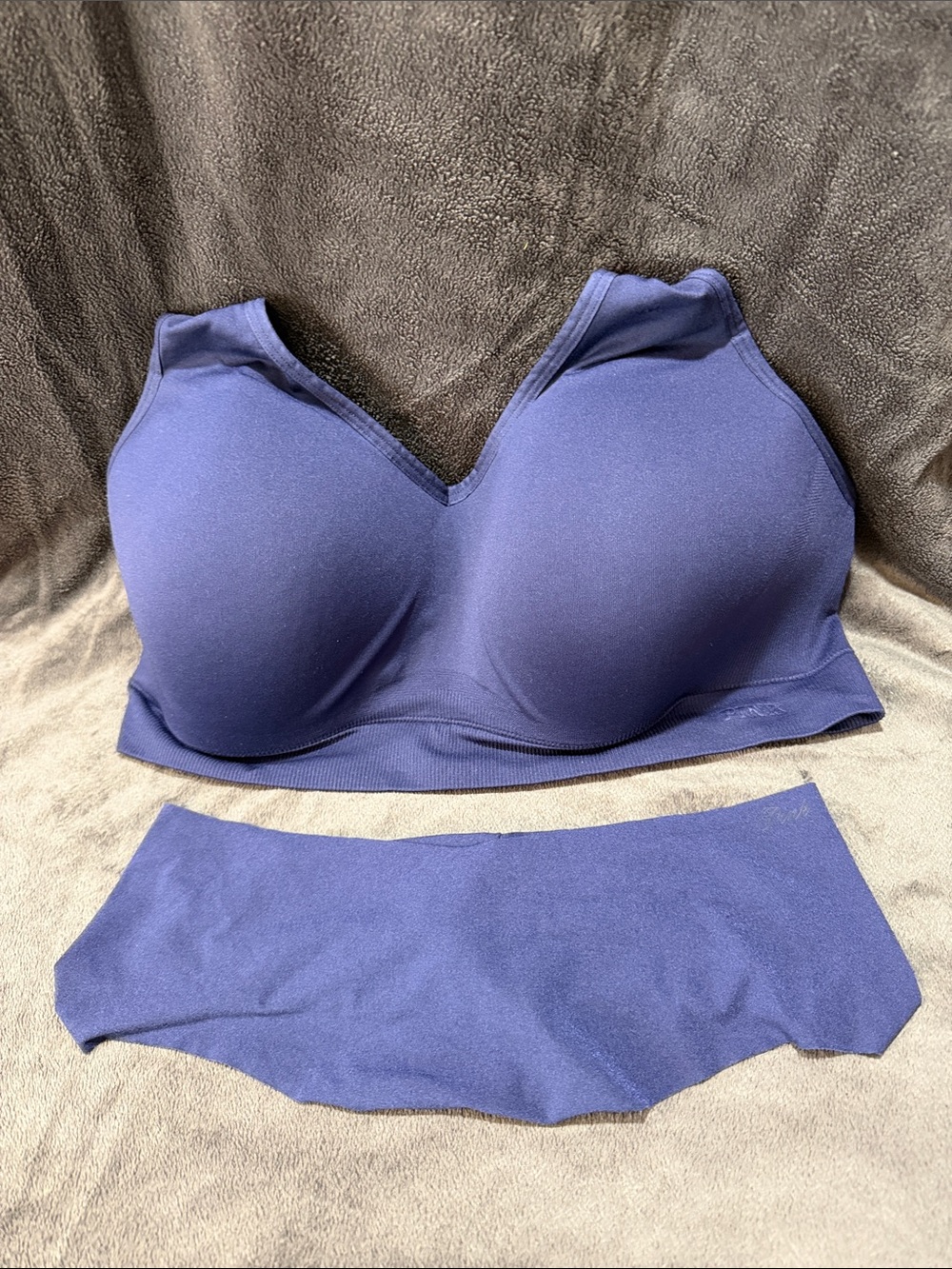 Victoria’s Secret Seamless Navy Blue Wireless sports Bra & Panty Set